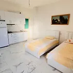 Дом отдыха Kleida Vacation Apartments