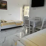 Дом отдыха Kleida Vacation Apartments